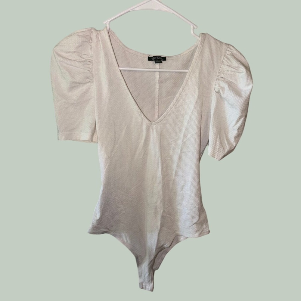 Wild‎ Fable White Puff Sleeve V-Neck Bodice Textured Knit Bodysuit Small F0222